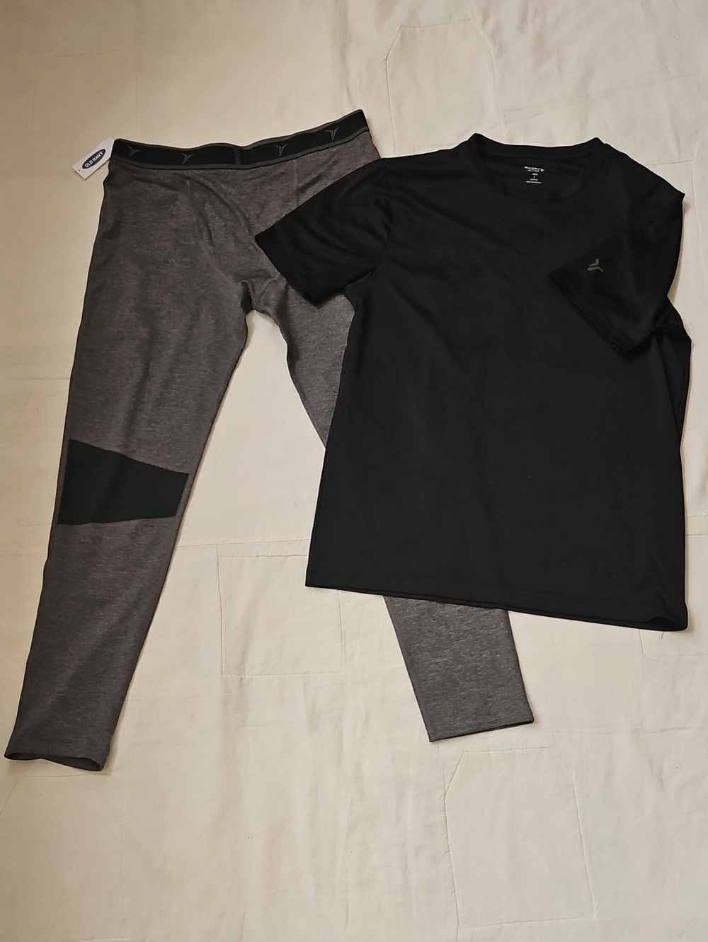 Old Navy Black Tee Charcoal Gray Compression Leggings Active Set 14 16 Husky